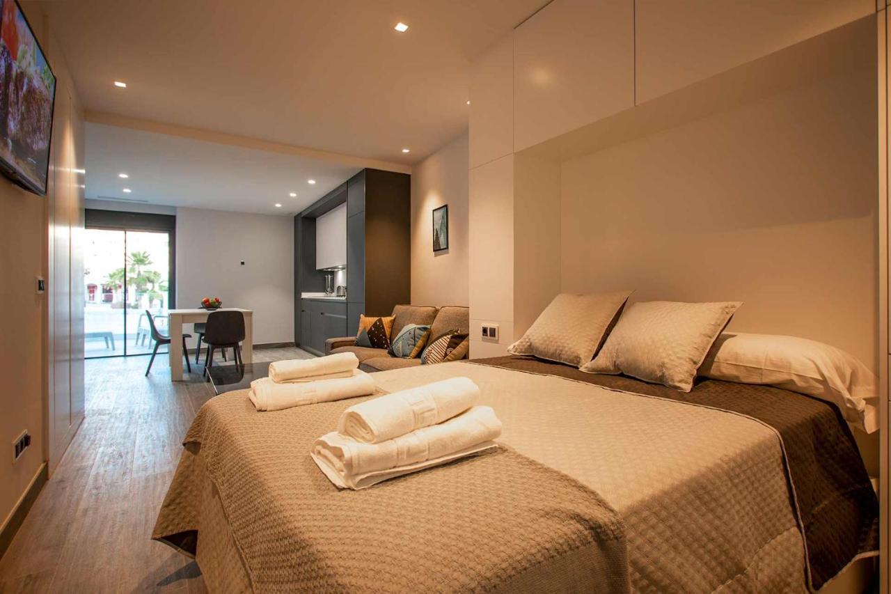 Apartamentos Vacacional En Plaza De Espana نيرخا المظهر الخارجي الصورة