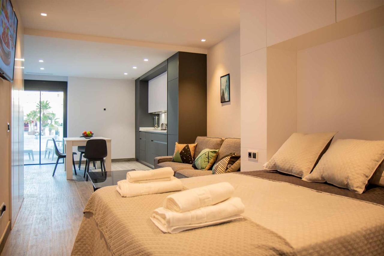 Apartamentos Vacacional En Plaza De Espana نيرخا المظهر الخارجي الصورة