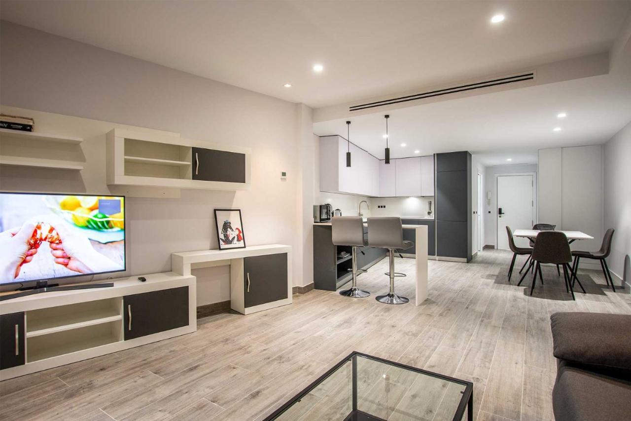 Apartamentos Vacacional En Plaza De Espana نيرخا المظهر الخارجي الصورة