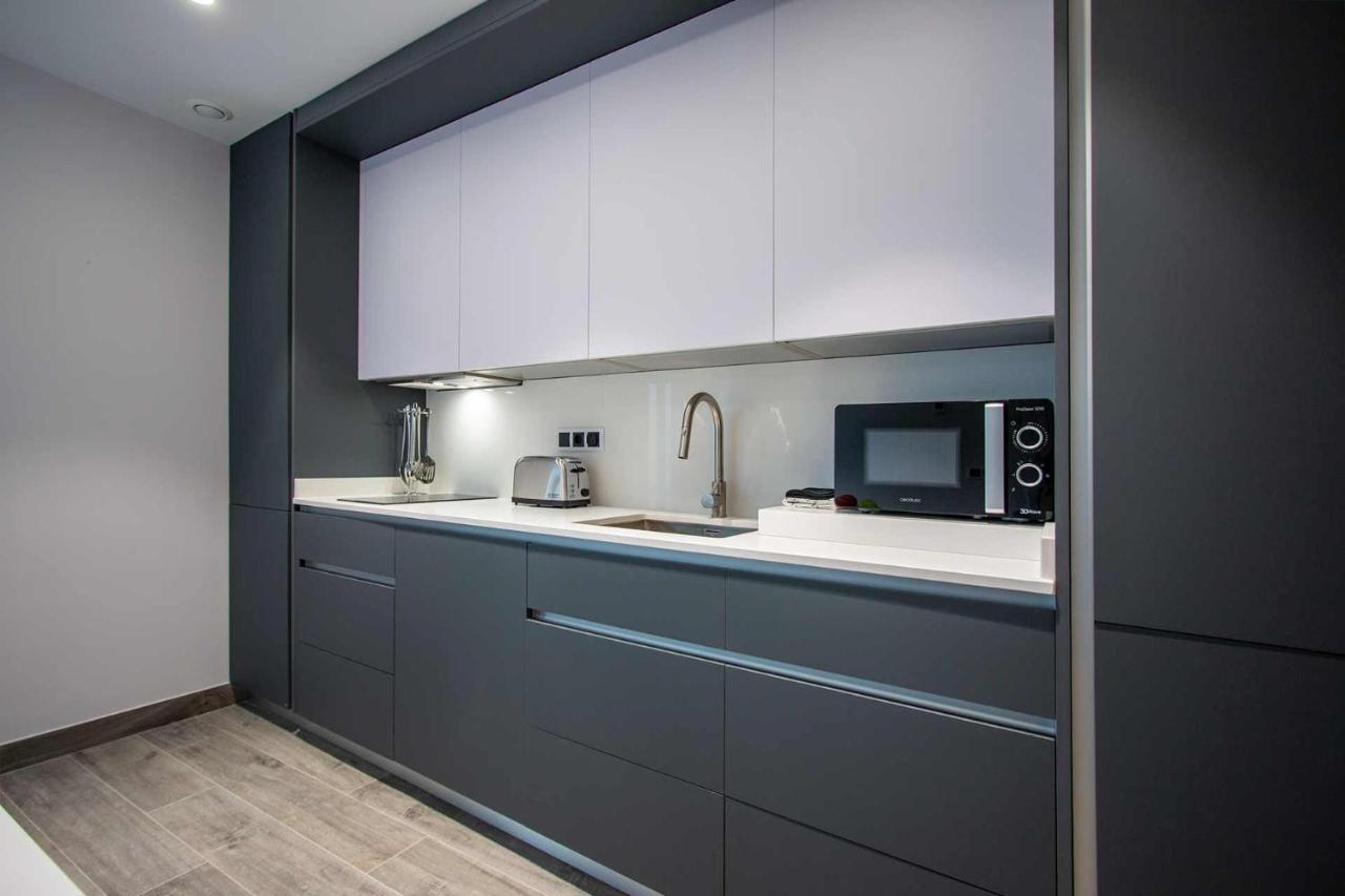 Apartamentos Vacacional En Plaza De Espana نيرخا المظهر الخارجي الصورة