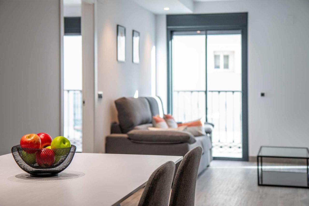 Apartamentos Vacacional En Plaza De Espana نيرخا المظهر الخارجي الصورة